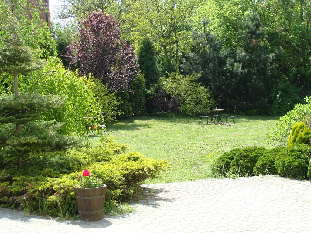 Hotel Hellada Kielce Eksteriør billede
