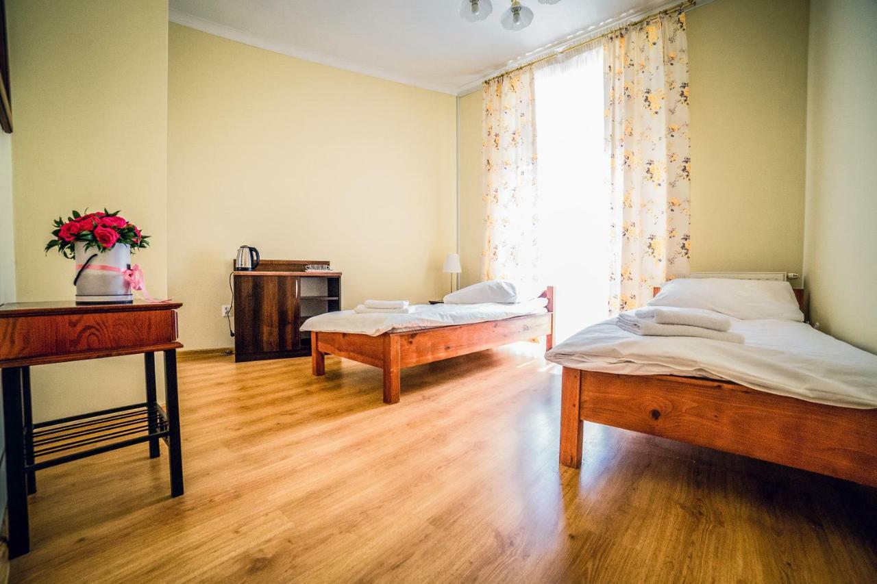 Hotel Hellada Kielce Eksteriør billede